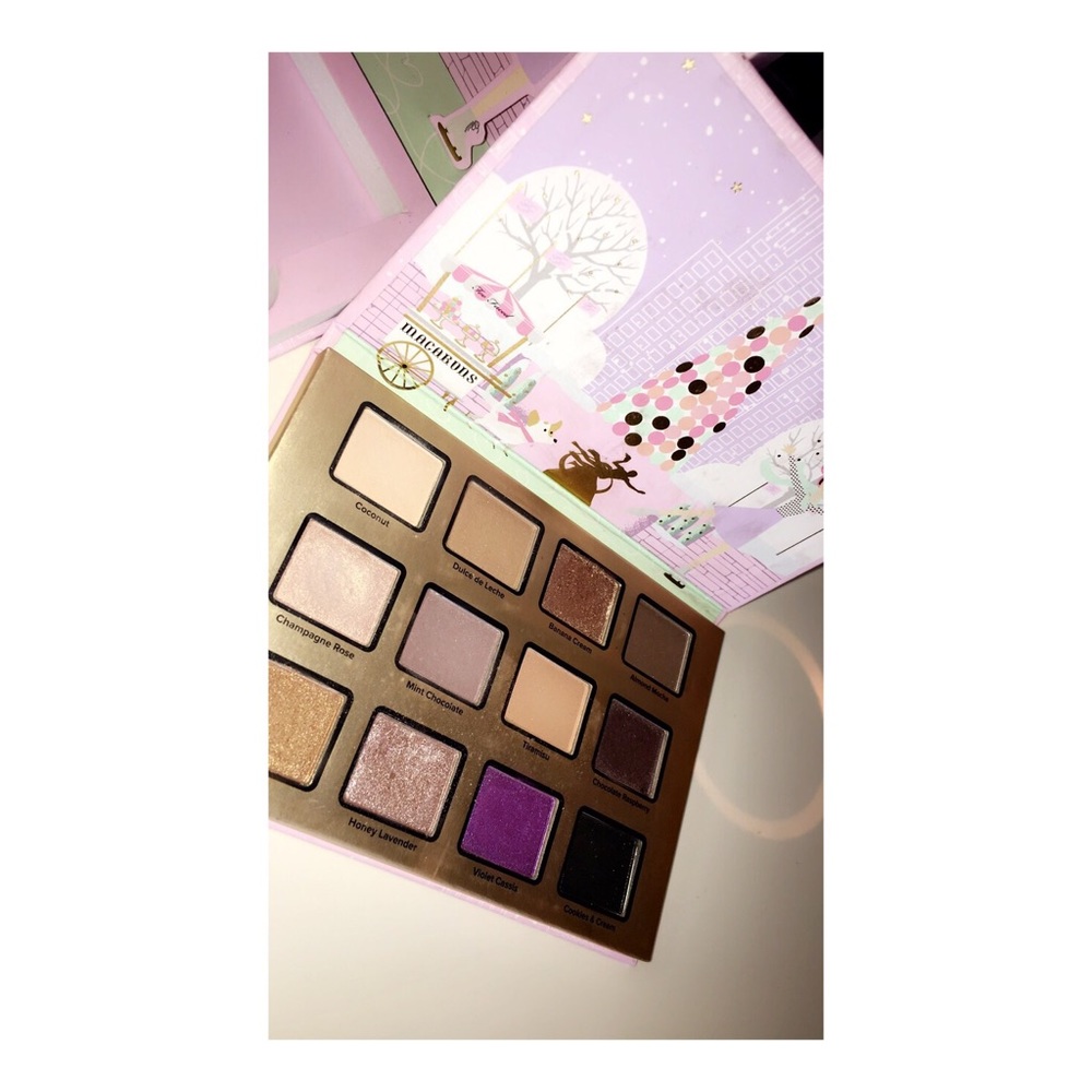 Eyeshadow Palette